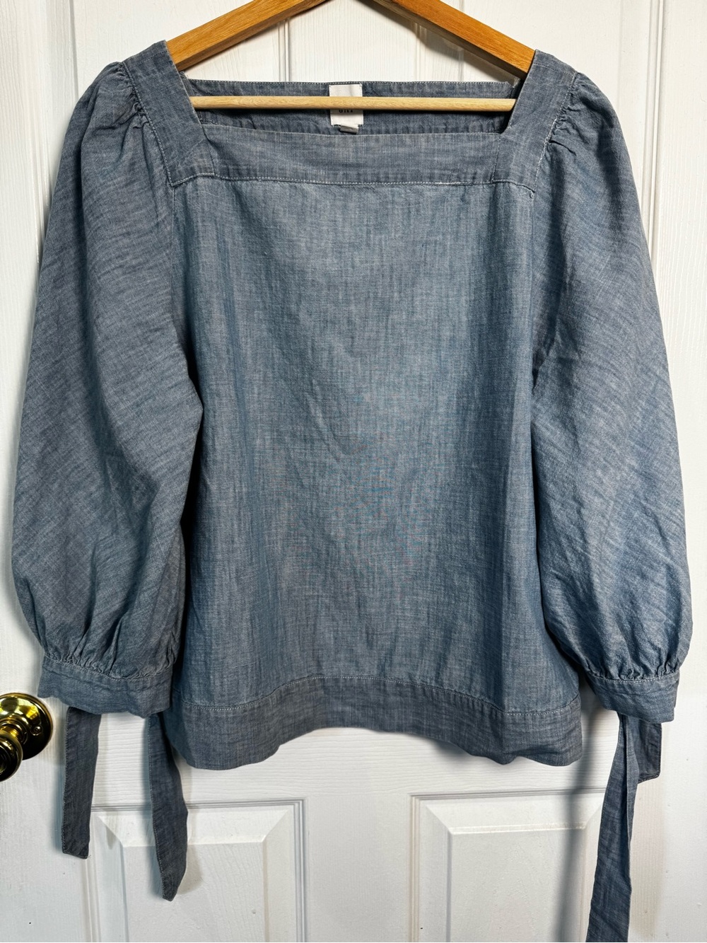 GAP Chambray Square Neck Puff Sleeve Tie Cuff Top Blue Size Large